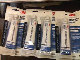 7000118401 3m 4 Marine Adhesive Sealant 5200 White 3 Oz Tube