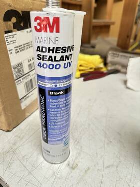 7010367955 3m Marine Adhesive Sealant 4000 Uv Black 295 Ml Cartridge Box With 12 Cartridg