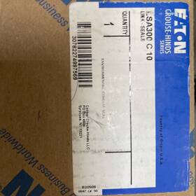 Lsa300c10 Crouse Hinds Lsa300 Eaton Corporation C 10 / Brand New