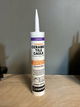 Pc64010s Custom Building Products Polyblend 10.5 Oz. #640 Arctic White Sanded Ceramic Tub Tile Caulk