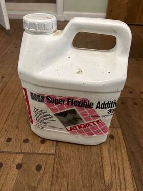 0333-0005-2 Laticrete 333 Super Flexible Additive - 2 Gallon