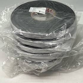 42-ul Pres-on P8100 0.75x50 8x 1/16 Inch Thick Neoprene Foam Tape 3/4 W X 50 L Black Sc