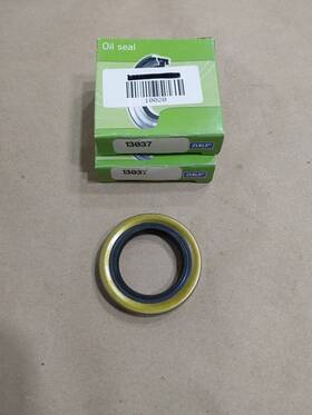 13037 Skf Lot Of 2- Oil Seal