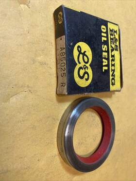 A85025r Skf Cr 17399 Nos Automatic Transmission Oil Pump Seal In L&s Box F S