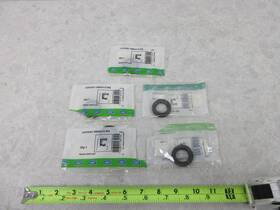 Ia0297 Skf Lot Of 5 22x35x7 Radial Shaft Seal