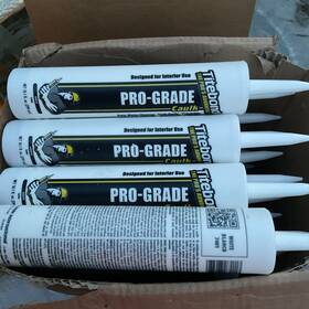 7401 Titebond Pro Grade Plus Caulk 10.1 Oz White Multi-purpose Sealant For Home Use