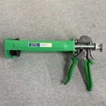 Newborn 750-XSP Dual-component Manual Applicator W/ Comfort Grip Ml. Fixed Price $64.99.