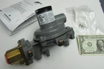 Emerson-fisher 2-STAGE Lp Gas Propane Regulator Valves 550K Btu Fpol X 1/2" Npt. Fixed Price $59.95.