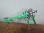 Newborn #535-XSP Dual-component Multi-ratio Manual Applicator W/ Comfort Grips.. Fixed Price $65.00.