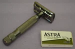 Rockwell Razors 6C Gunmetal Chrome Finish With 1 Base Plate & Box Of Blade. Fixed Price $33.99.