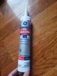 Ge White Tub And Tile 100% Silicone Caulk - 10.1 Oz New. Fixed Price $12.00.