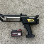 Albion 2-COMPONET Caulk & Adhesive Gun 18V New Battery E18T400X10 No Charger. Fixed Price $95.00.