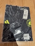 Adidas Boston 5K 2026 Mens Large T-shirt Brand New Baa Aurora Ink Navy Blue. Fixed Price $30.00.